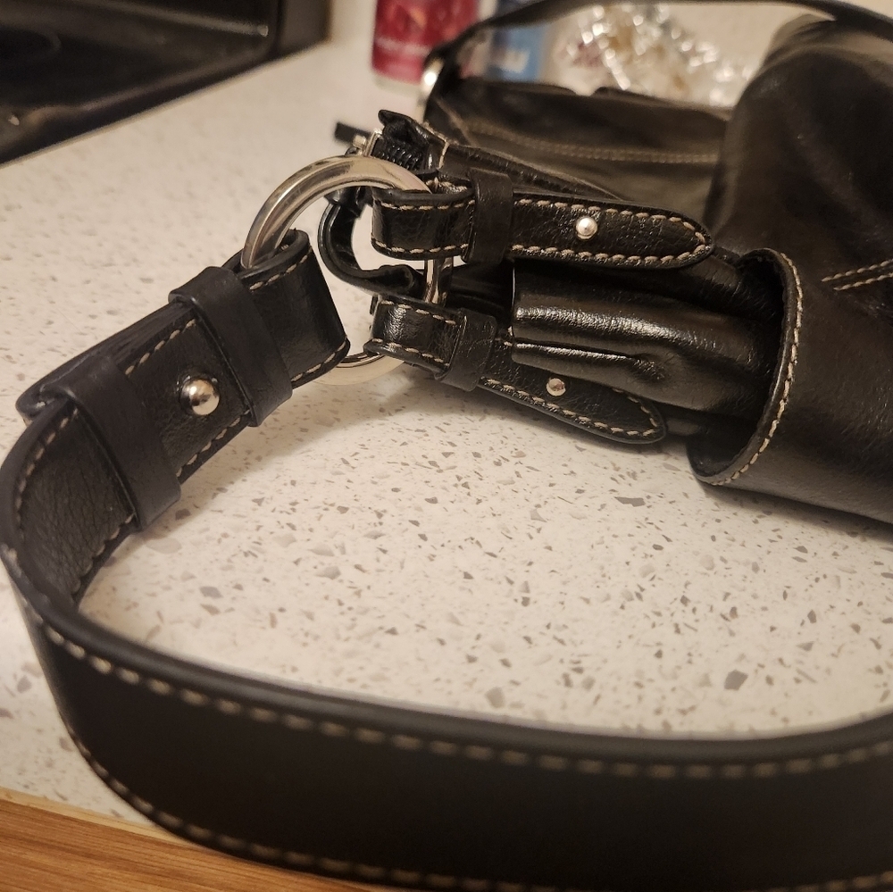 Giani Bernini Stitched Black Leather Bag Excellent Condition! - Picture 10 of 16